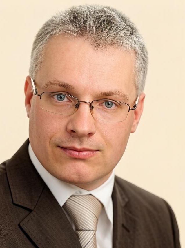 Колентеев Андрей Николаевич.