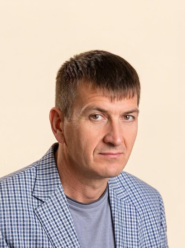 Дитуна Евгений Валериевич.