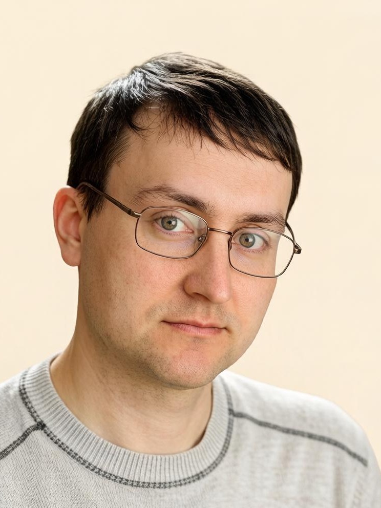 Попов Владимир Александрович.