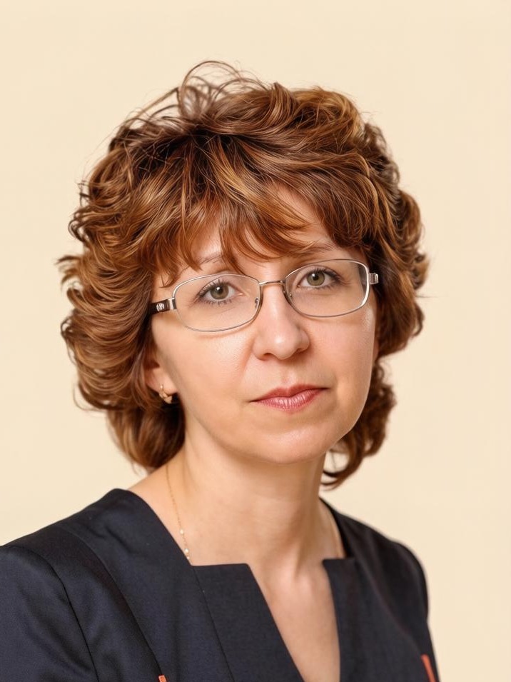 Шмакова Элла Владимировна.